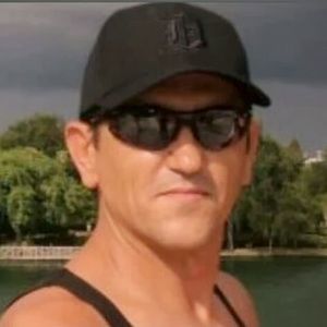 Meet your Posher, Anton